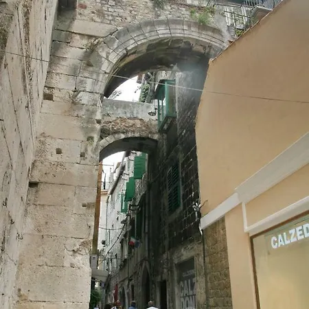 Ispod Ure Apartment Split