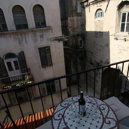 Apartment Ispod Ure Split